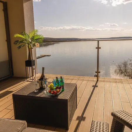 Apartment Horizon Sunset